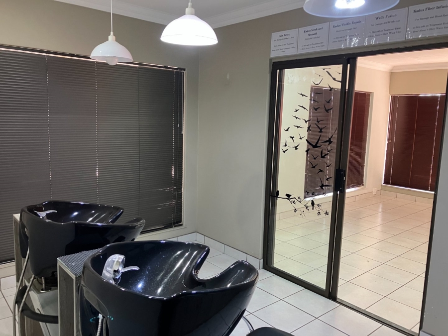 4 Bedroom Property for Sale in Fichardt Park Free State